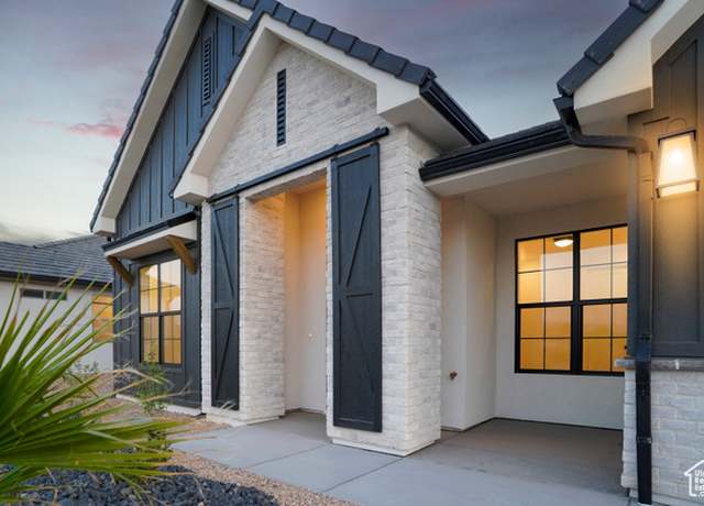 Property at 541 N 3380 W #17, Hurricane, UT 84737, 4 beds, 2.5 baths