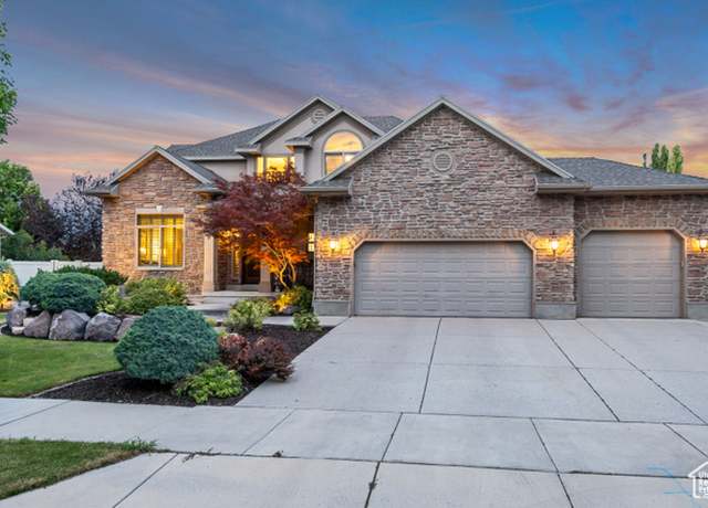 Property at 11093 S Alta Crest Dr, South Jordan, UT 84095, 5 beds, 3.5 baths