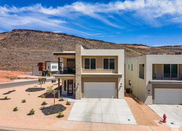 Property at 809 S Walker Way, St. George, UT 84770, 3 beds, 2.5 baths