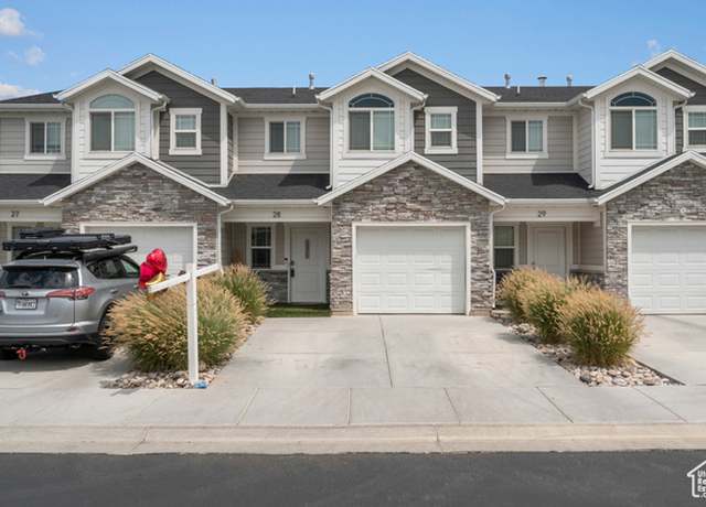 Property at 352 E 2050 N #28, North Ogden, UT 84414, 3 beds, 2.5 baths