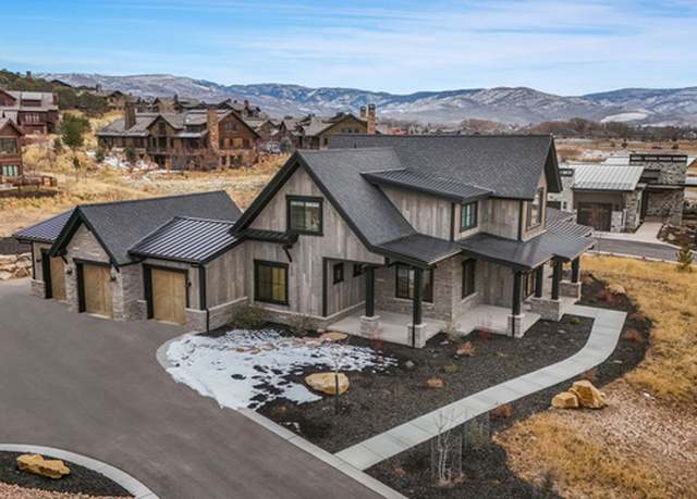 Property at 330 N Haystack Mountain Dr, Heber City, UT 84032, 6 beds, 4.5 baths