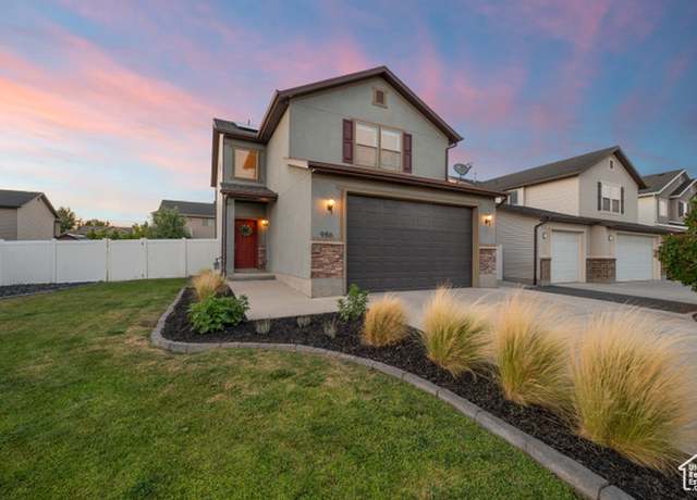 Property at 986 W Farnham Dr, North Salt Lake, UT 84054, 3 beds, 2.5 baths