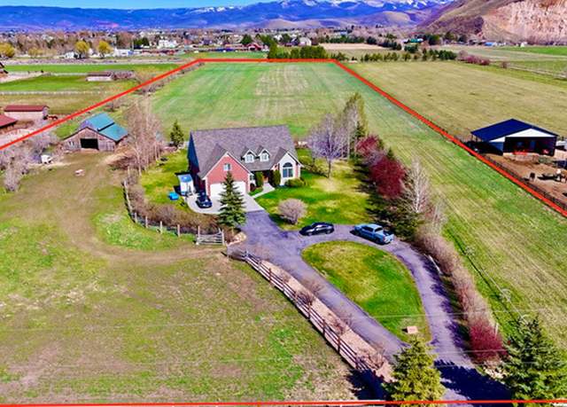 Property at 3193 S Southfield Rd W, Daniel, UT 84032, 6 beds, 4 baths