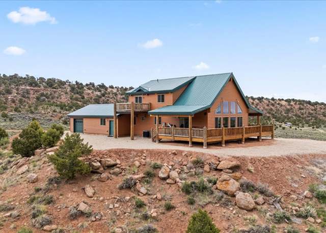 Property at 46982 W Thunder Ridge Rd, Fruitland, UT 84027, 3 beds, 2.5 baths