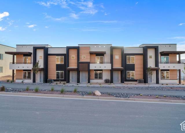 Property at 1759 S Wahweap Way #2396, Washington, UT 84780, 3 beds, 2.5 baths