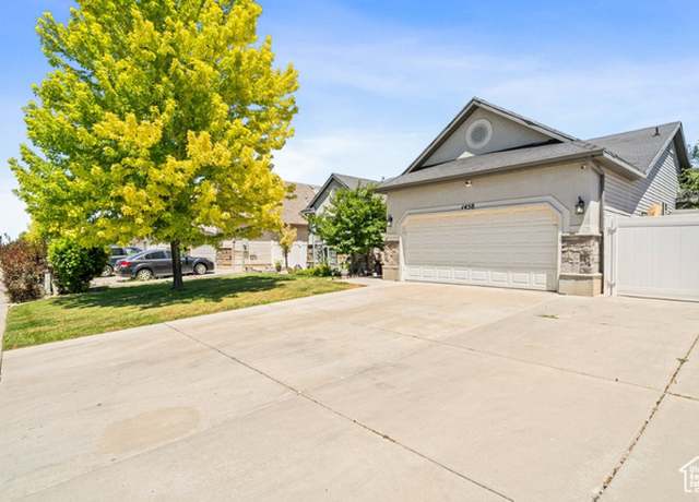 Property at 1458 N 2400 W, Clinton, UT 84015, 5 beds, 2 baths