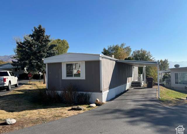 Property at 30 E Sunset N, Layton, UT 84041, 2 beds, 1 bath