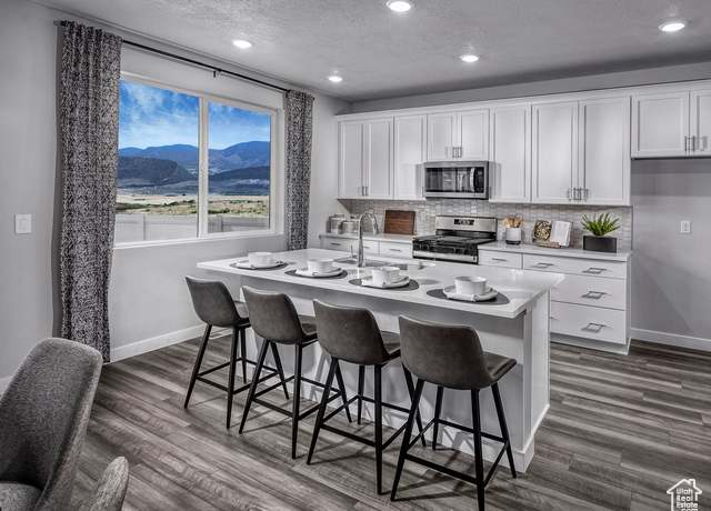 Property at 438 W 600 N #0035, Tooele, UT 84074, 4 beds, 2.5 baths