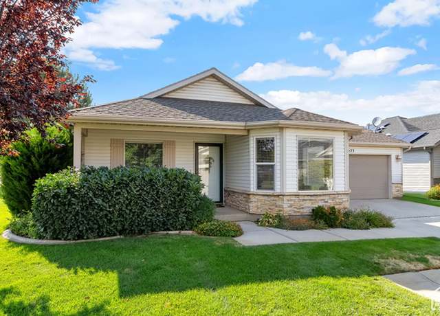 Property at 4623 S Blossom, Roy, UT 84067, 2 beds, 2 baths