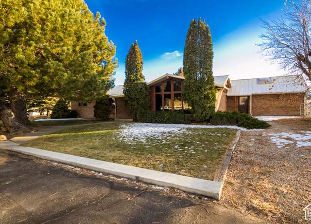 Property at 3185 W 1750 N, Vernal, UT 84078, 4 beds, 2 baths