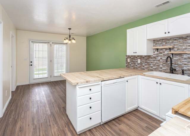 Property at 187 E 2300 N, North Ogden, UT 84414, 2 beds, 2 baths