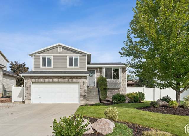Property at 2641 S 200 E, Clearfield, UT 84015, 3 beds, 2 baths