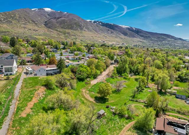 Property at 901 N Compton Rd, Farmington, UT 84025