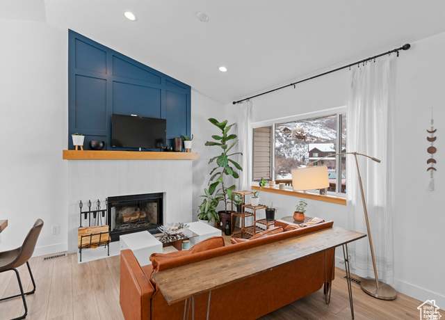 Property at 8375 E Lake Pines Dr #212, Heber City, UT 84032, 5 beds, 2.5 baths