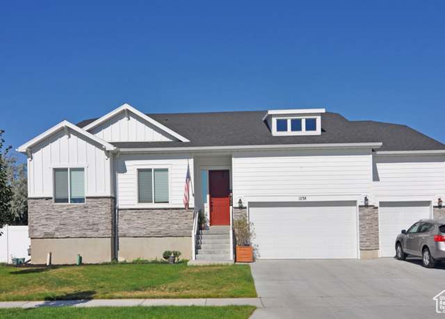 Property at 1238 S Bighorn Ln, Syracuse, UT 84075, 5 beds, 4 baths