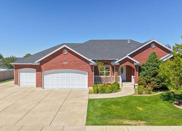 Property at 2816 W 960 N, Clinton, UT 84015, 5 beds, 3.5 baths