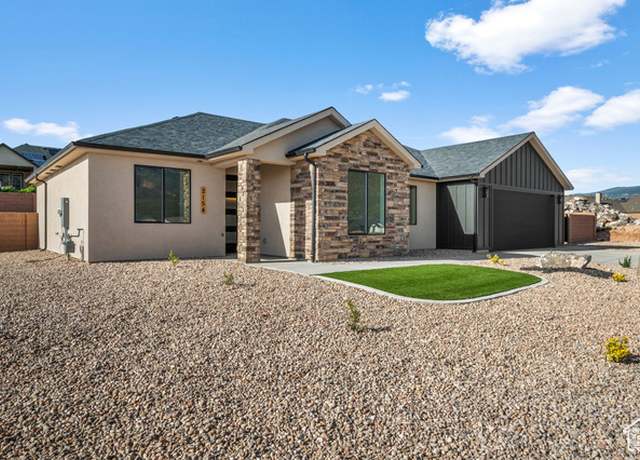 Property at 2154 S Bluff Dr, Cedar City, UT 84720, 4 beds, 2 baths