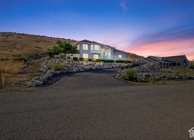 Property at 10965 N Wallace Ln, Tremonton, UT 84337, 5 beds, 3 baths