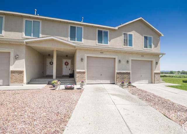 Property at 669 E 1375 S, Vernal, UT 84078, 2 beds, 2 baths