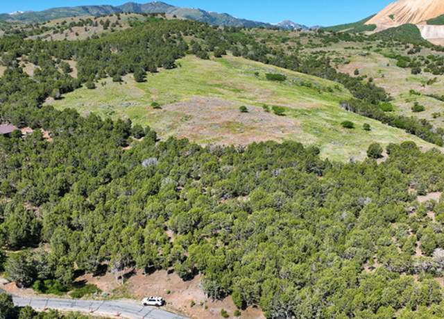 Property at 13952 S Hi Country Rd, Herriman, UT 84096