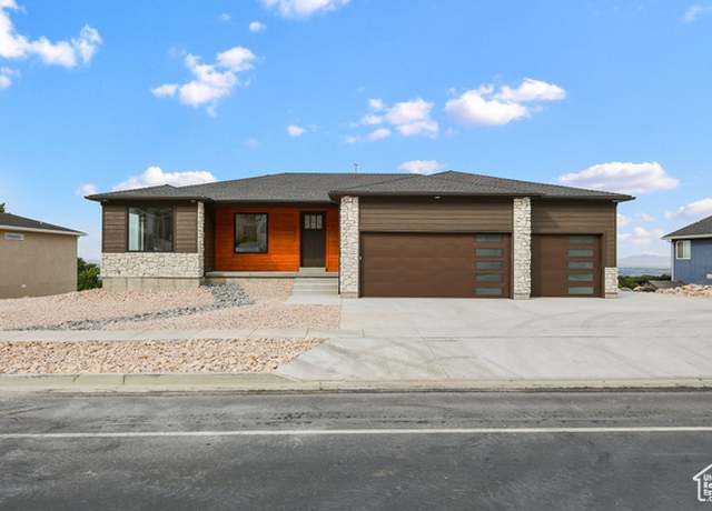 Property at 3071 N Mountain Rd #4, North Ogden, UT 84414, 4 beds, 3 baths