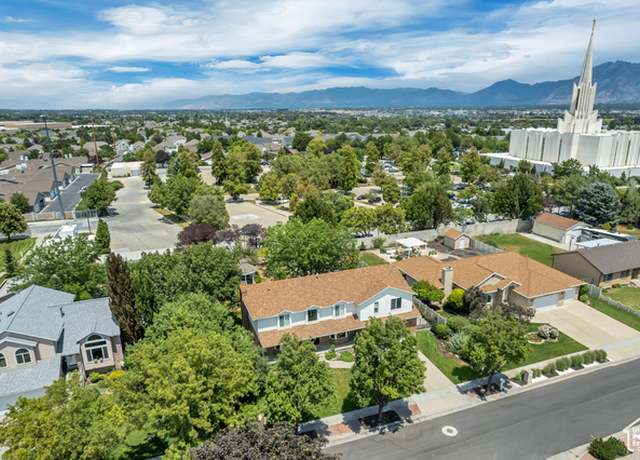 Property at 1480 Y Worry Ln, South Jordan, UT 84095, 5 beds, 4.5 baths