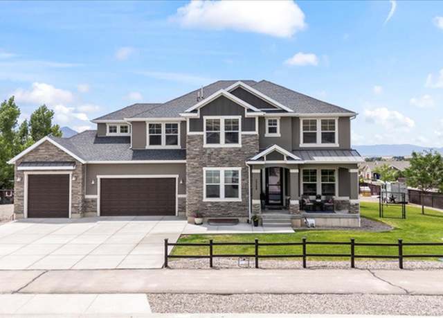 Property at 2208 E Sandhill Ln, Eagle Mountain, UT 84005, 4 beds, 3.5 baths