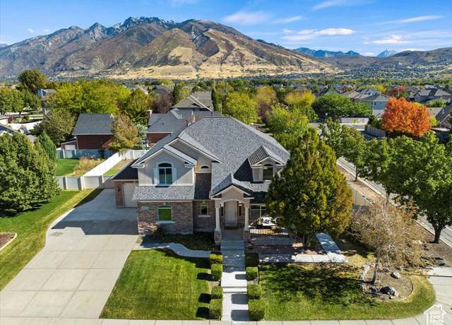 Property at 13133 S Crystal Springs Dr, Draper, UT 84020, 6 beds, 3.5 baths