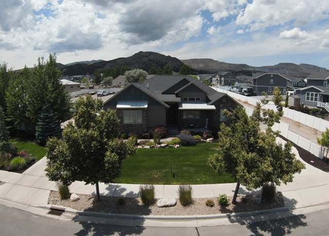 Property at 13862 S 7300 W, Herriman, UT 84096, 4 beds, 4 baths