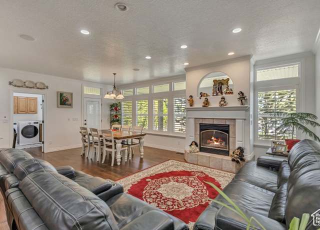 Property at 2166 W 1230 N, Clinton, UT 84015, 4 beds, 3 baths