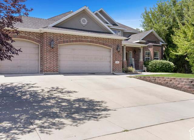 Property at 11282 S Alpine Creek Way, South Jordan, UT 84095, 6 beds, 4.5 baths