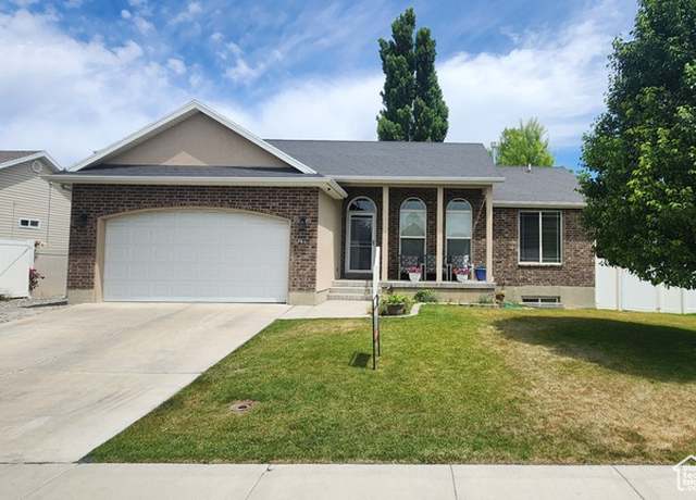 Property at 1751 E Canary Way, Eagle Mountain, UT 84005, 5 beds, 3 baths