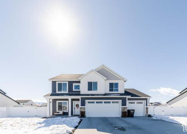 Property at 676 E 1100 S, Hyrum, UT 84319, 4 beds, 2.5 baths