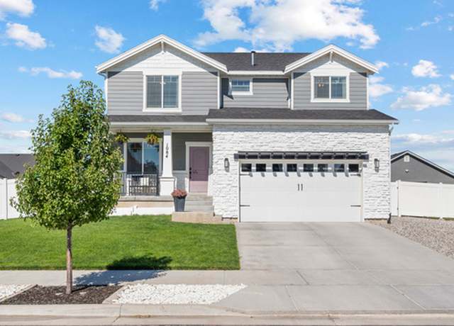 Property at 1084 S 4090 W, Syracuse, UT 84075, 5 beds, 3.5 baths