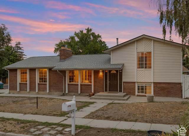 Property at 887 E Chariot Dr S, Sandy, UT 84094, 4 beds, 2 baths