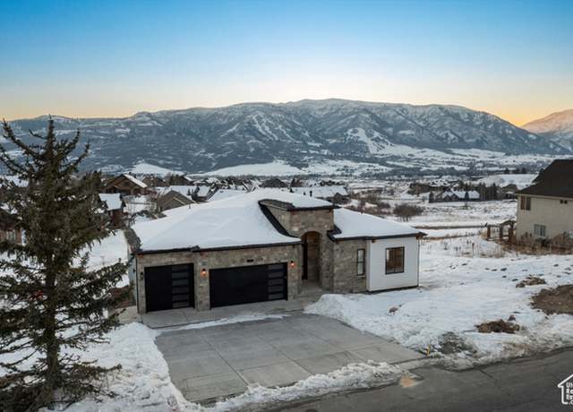 Property at 5713 E Elkhorn Dr, Eden, UT 84310, 4 beds, 3.5 baths