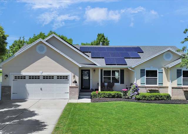 Property at 42 E Frontier Ct, Saratoga Springs, UT 84045, 4 beds, 3 baths