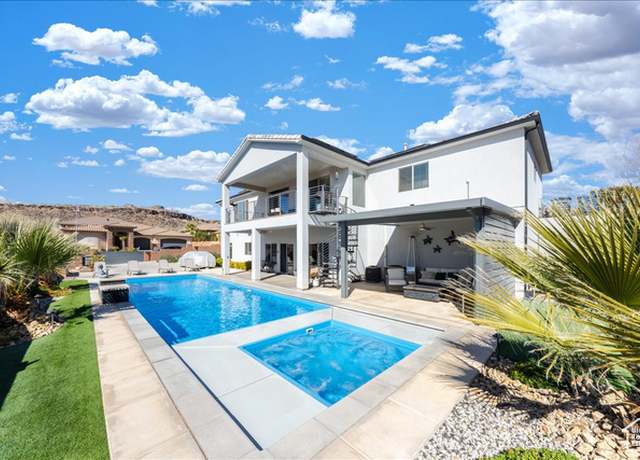 Property at 1912 E 1060 N, St. George, UT 84770, 5 beds, 4.5 baths