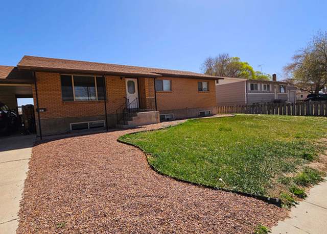 Property at 443 S 600 W, Vernal, UT 84078, 5 beds, 3 baths