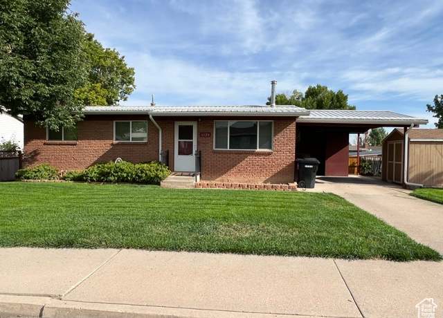Property at 1120 Bulloch Cir, Cedar City, UT 84721, 5 beds, 2 baths