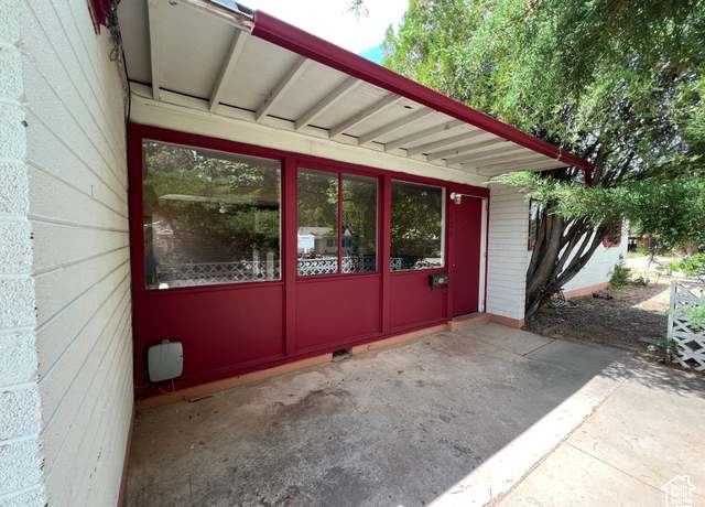 Property at 578 Huntridge, Moab, UT 84532, 3 beds, 1.5 baths