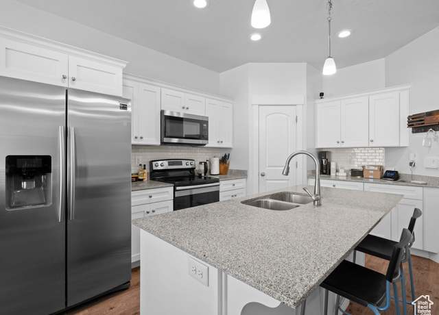 Property at 4070 W 1630 N, Lehi, UT 84043, 4 beds, 2.5 baths