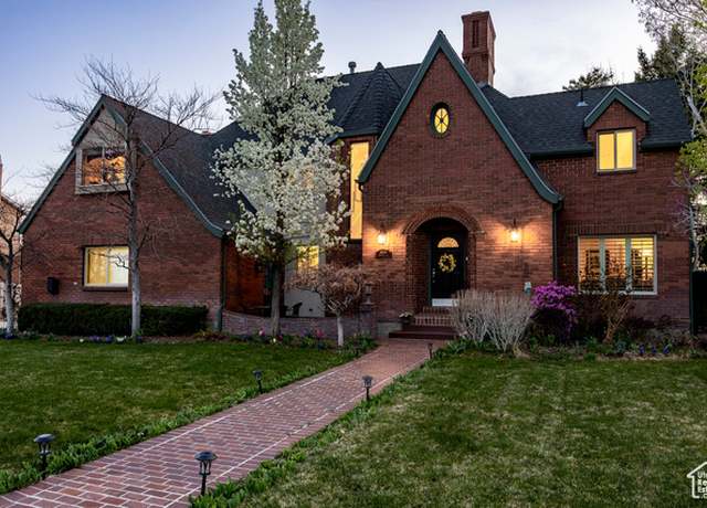 Property at 10268 S Loridan Ln, Sandy, UT 84092, 7 beds, 4.5 baths