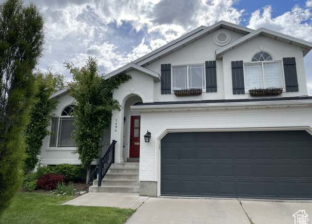 Property at 1494 S Mica Ln, Layton, UT 84041, 5 beds, 3 baths