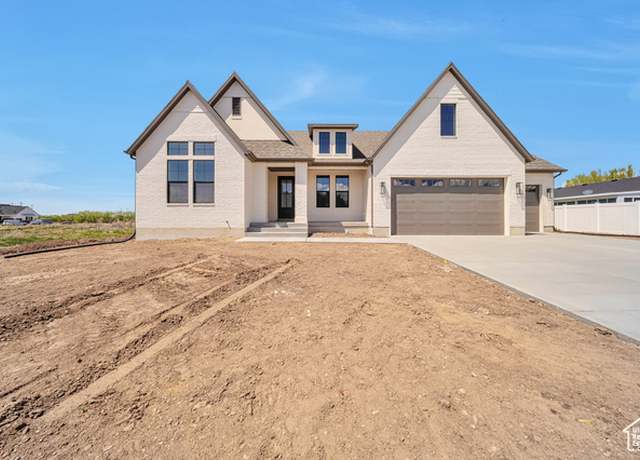 Property at 1910 W Bonneville Ln, Kaysville, UT 84037, 5 beds, 3.5 baths