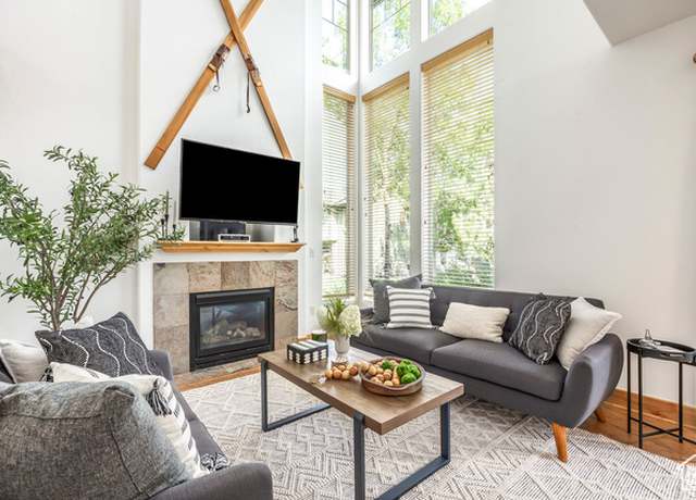 Property at 6042 N Fox Pointe Cir Unit C1, Park City, UT 84098, 3 beds, 2.5 baths