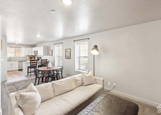 Property at 179 N Rock Canyon St #205, Hurricane, UT 84737, 1 bed, 1 bath