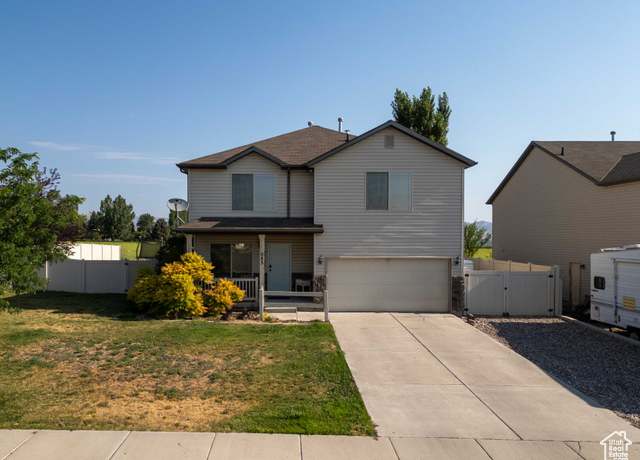 Property at 583 E 2680 S, Vernal, UT 84078, 4 beds, 2.5 baths