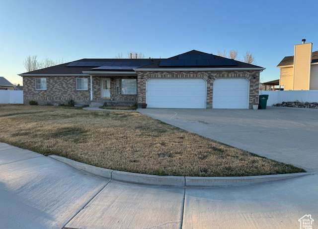 Property at 1214 W Matthews Way, Riverton, UT 84065, 6 beds, 4.5 baths