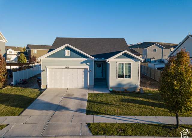 Property at 7690 N Red Oak Rd, Eagle Mountain, UT 84005, 5 beds, 3 baths